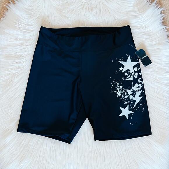 Torrid Plus Size 1 (1X) Star Skull Tattoo High Rise 8.5" Inseam Bike Swim Shorts - Picture 2 of 5